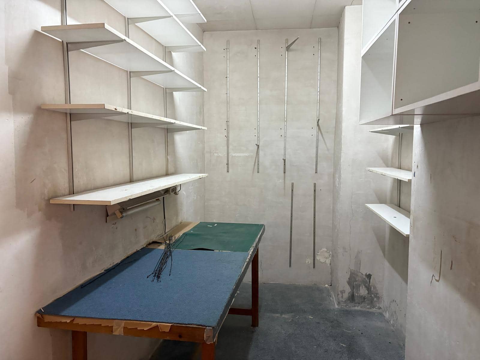 3 slaapkamer Commercieel te huur in Almansa - € 800 (Ref: 9379035)