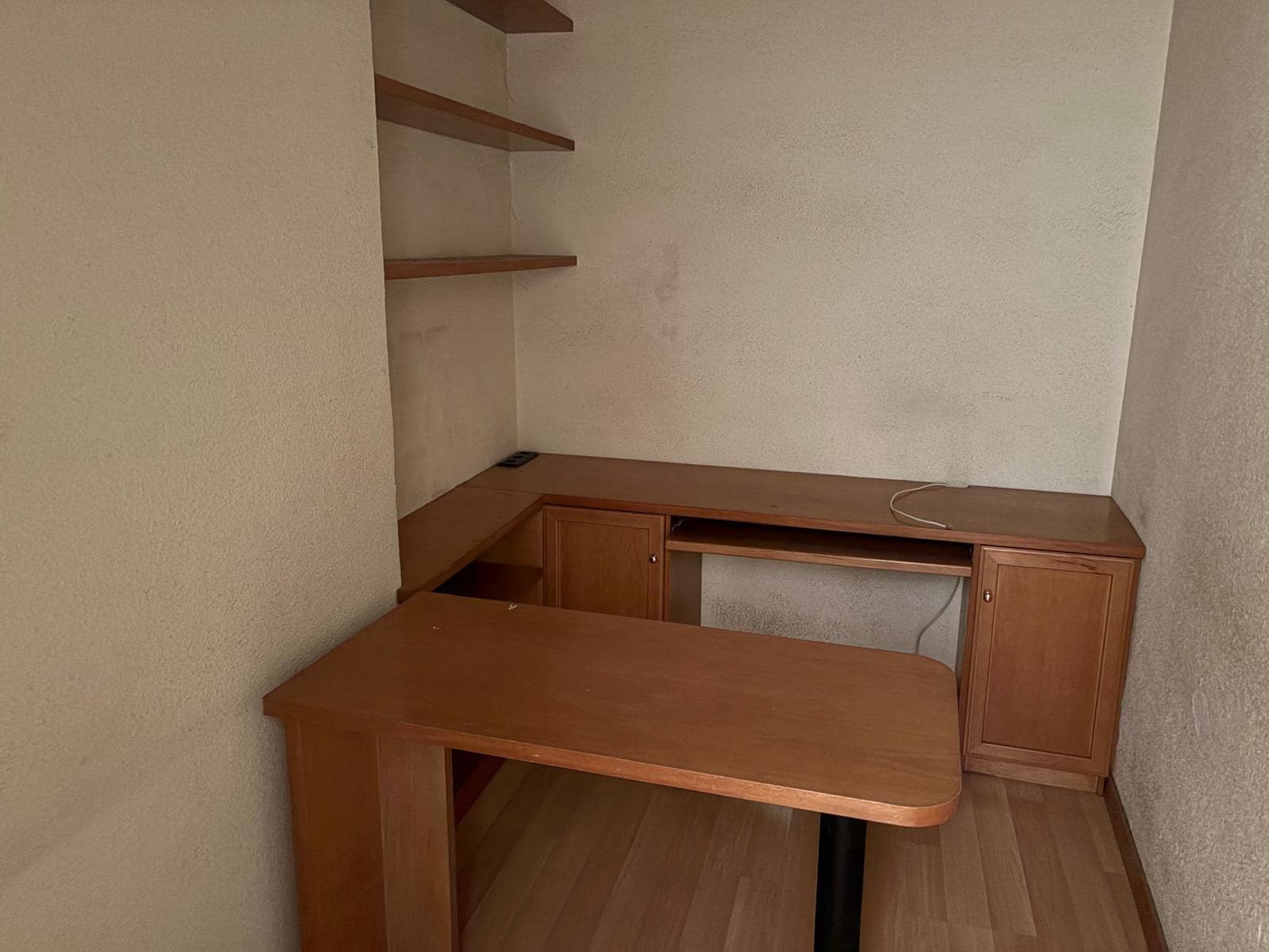 3 slaapkamer Commercieel te huur in Almansa - € 800 (Ref: 9379035)