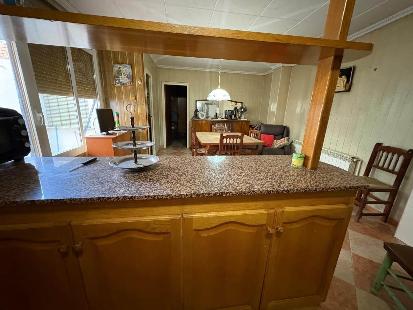 5 chambre Maison de Ville à vendre à Almansa avec garage - 140 000 € (Ref: 9382859)