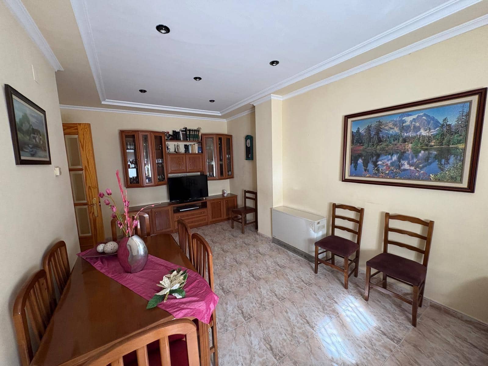 3 slaapkamer Flat te koop in Almansa - € 85.000 (Ref: 9407969)
