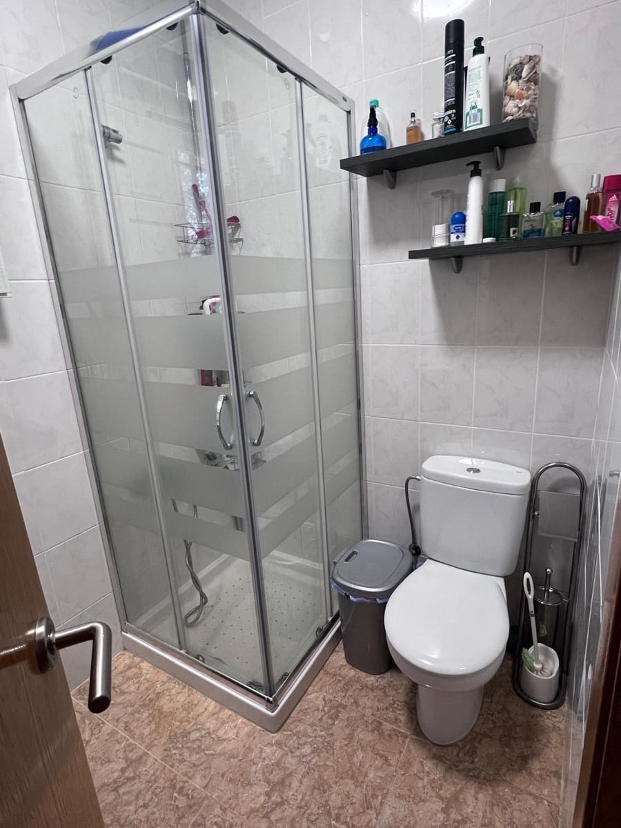 4 chambre Villa/Maison à vendre à Almansa avec garage - 170 000 € (Ref: 9422467)