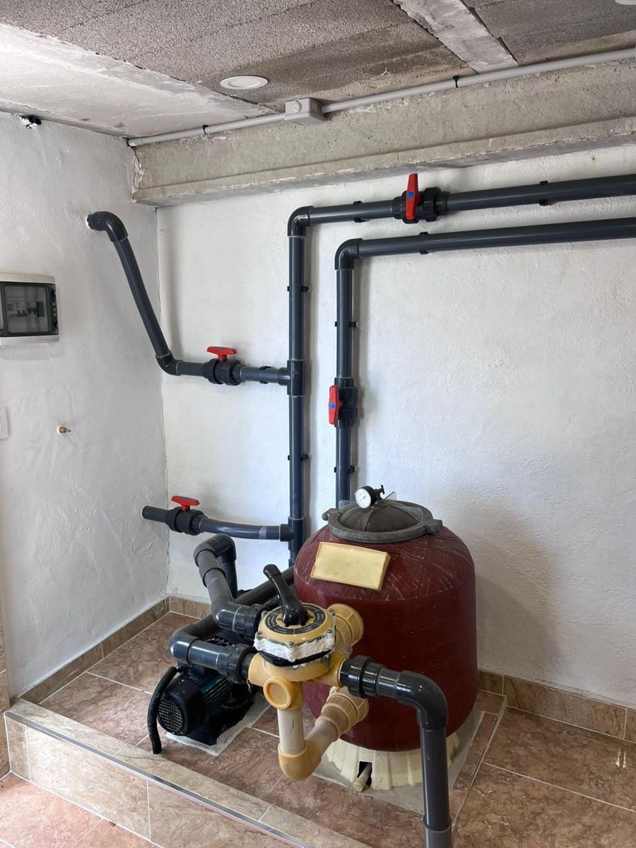 4 chambre Villa/Maison à vendre à Almansa avec garage - 170 000 € (Ref: 9422467)