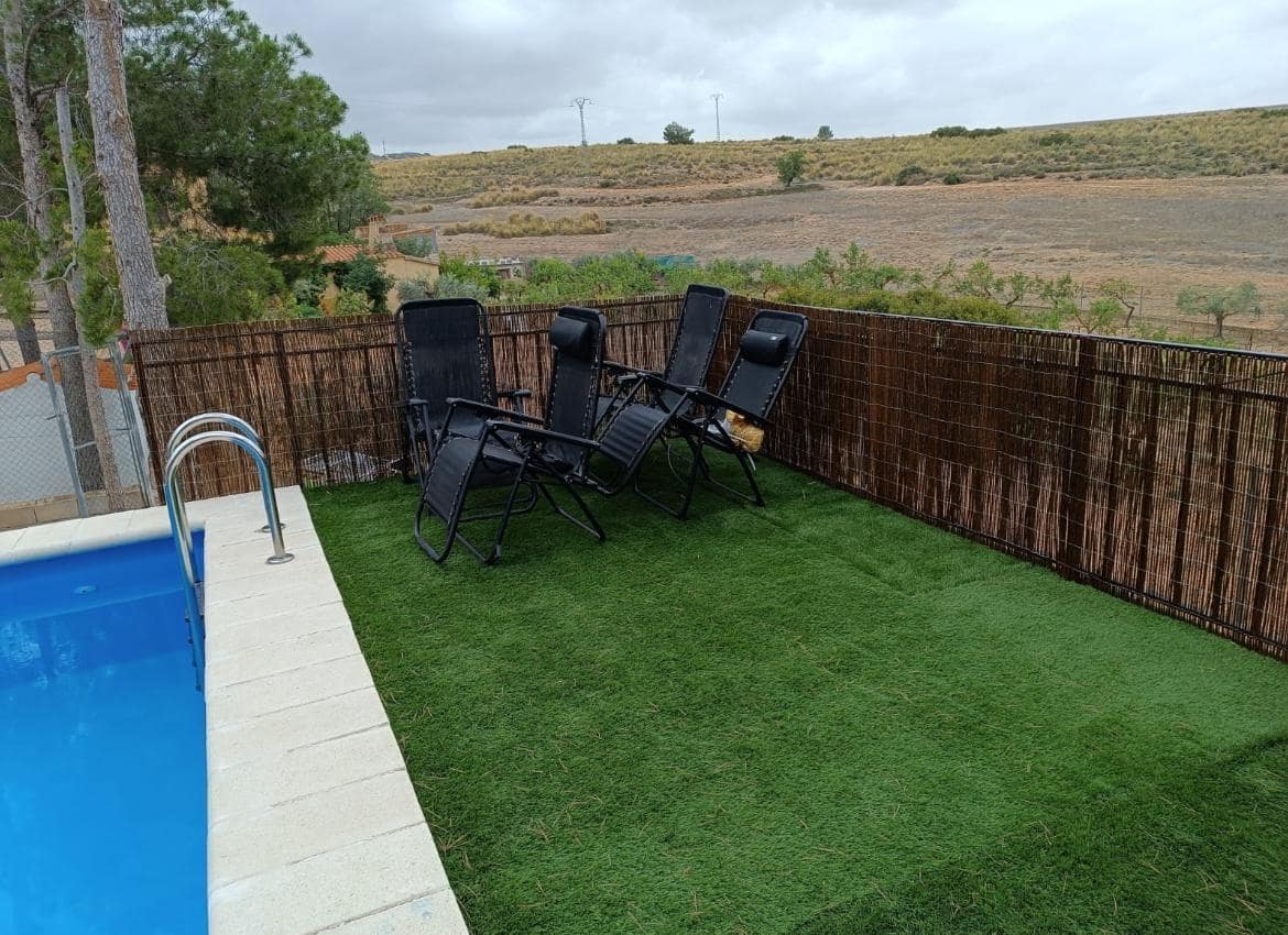 4 chambre Villa/Maison à vendre à Almansa avec garage - 170 000 € (Ref: 9422467)