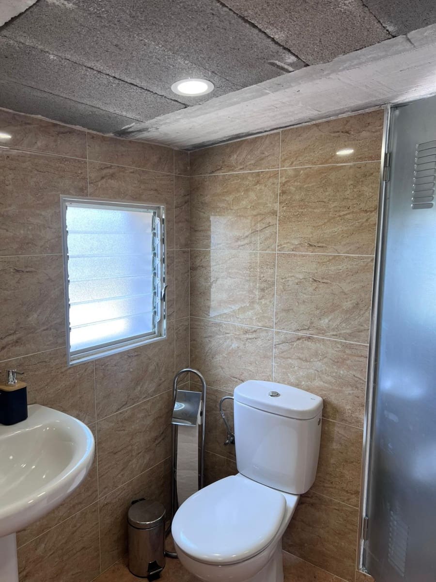 4 chambre Villa/Maison à vendre à Almansa avec garage - 170 000 € (Ref: 9422467)