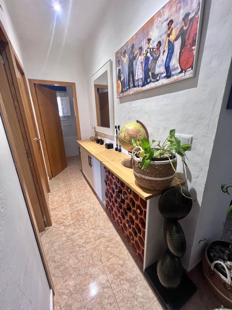 4 chambre Villa/Maison à vendre à Almansa avec garage - 170 000 € (Ref: 9422467)
