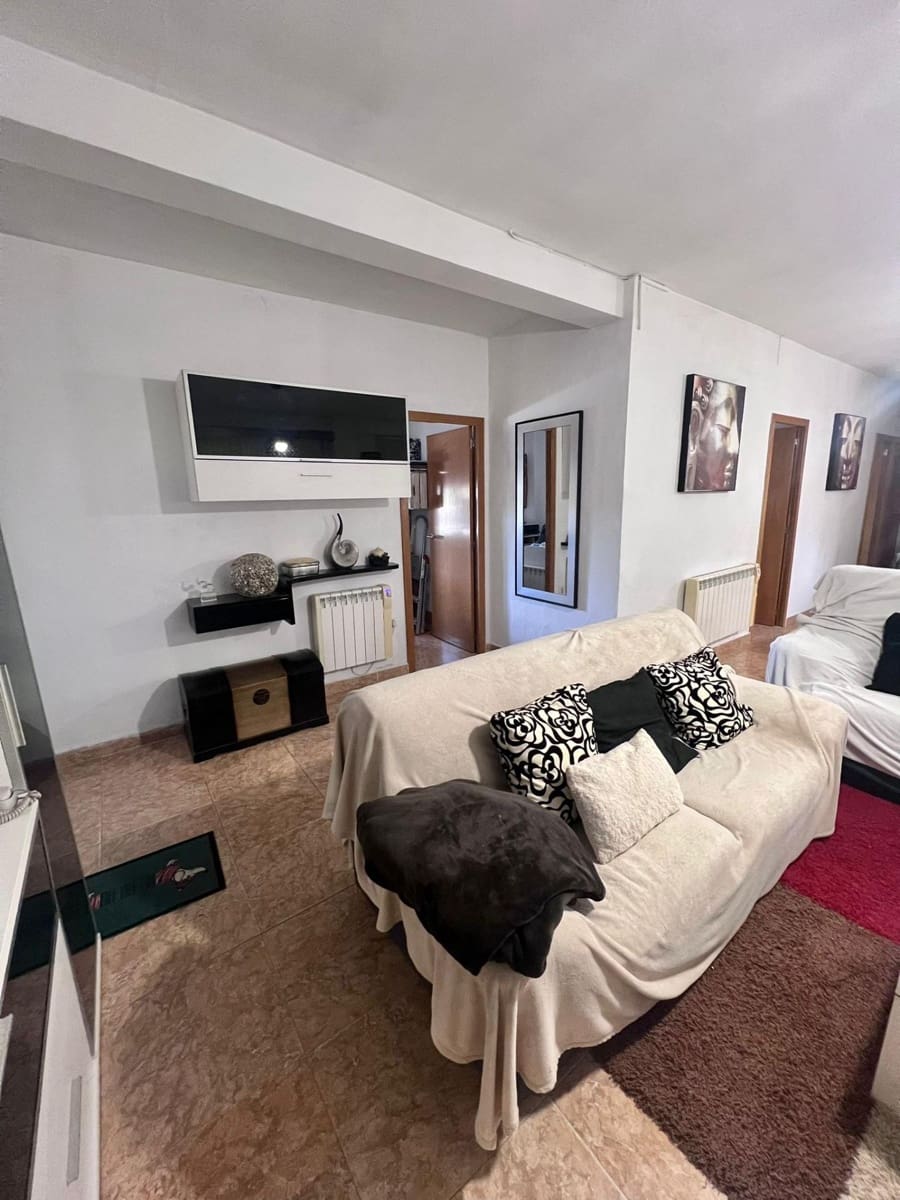 4 chambre Villa/Maison à vendre à Almansa avec garage - 170 000 € (Ref: 9422467)