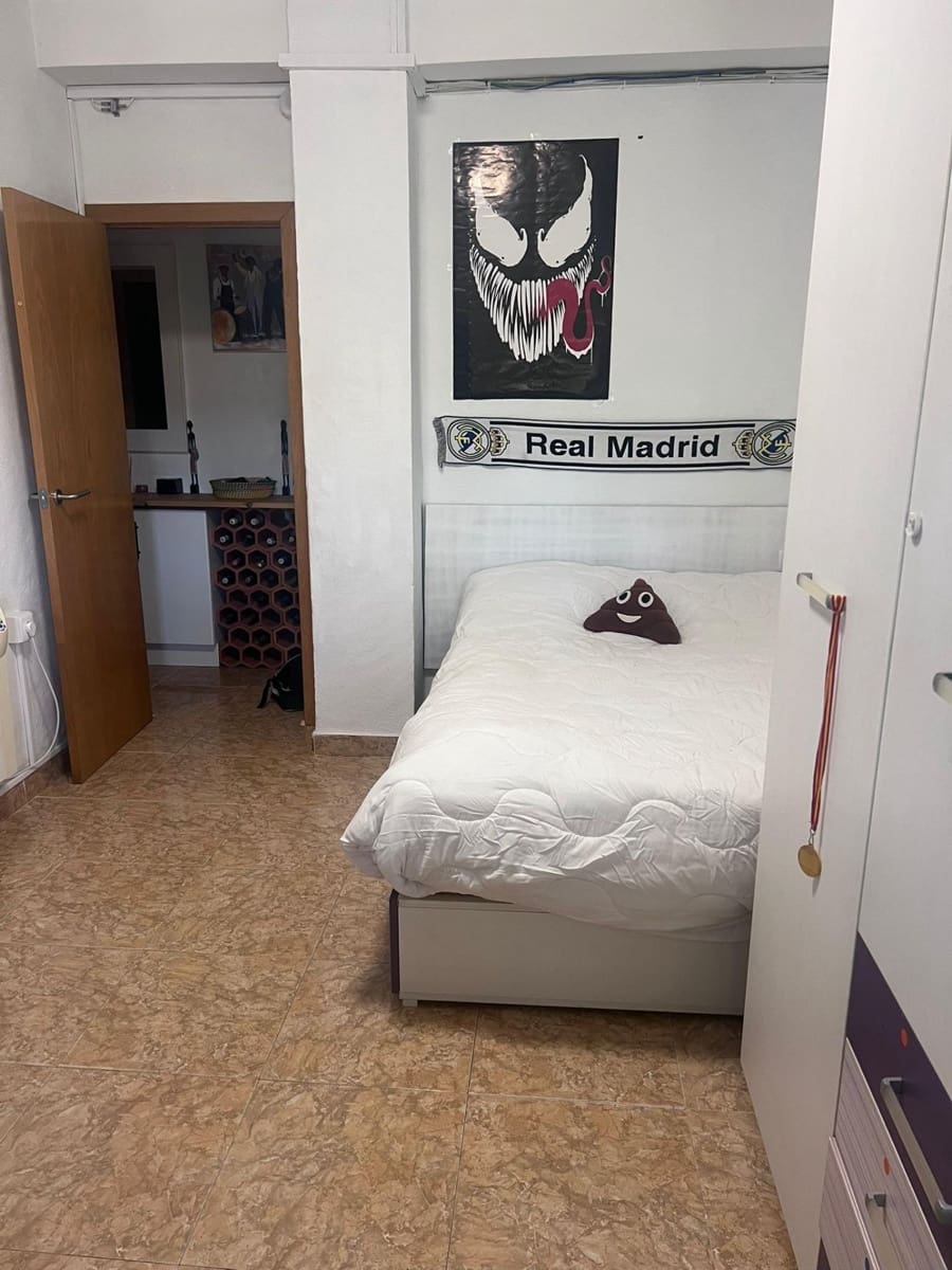 4 chambre Villa/Maison à vendre à Almansa avec garage - 170 000 € (Ref: 9422467)