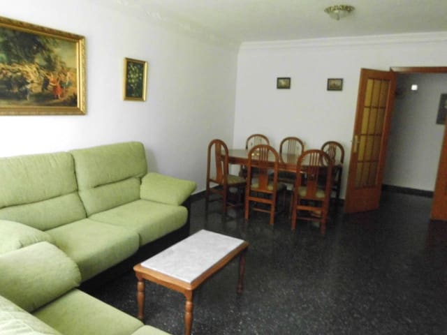 4 bedroom Flat for rent in Almansa - € 500 (Ref: 9427226)