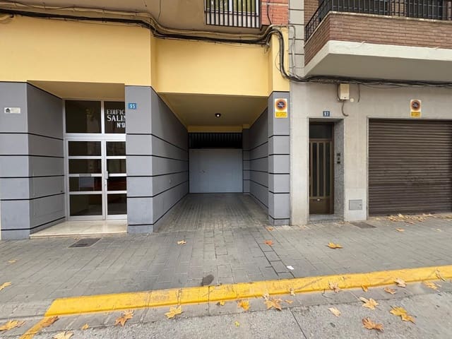 4 makuuhuone Asunto myytävänä paikassa Almansa mukana 
autotalli - 99 000 € (Ref: 9431081)