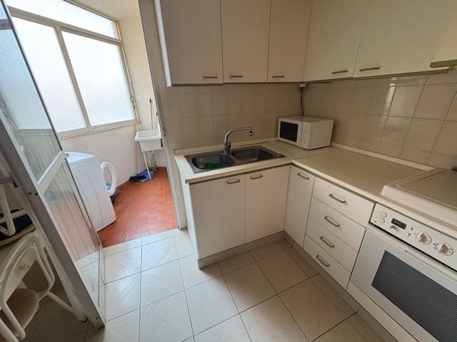 4 makuuhuone Asunto myytävänä paikassa Almansa mukana 
autotalli - 99 000 € (Ref: 9431081)