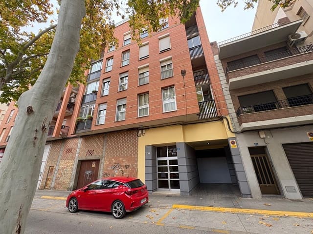 4 makuuhuone Asunto myytävänä paikassa Almansa mukana 
autotalli - 99 000 € (Ref: 9431081)