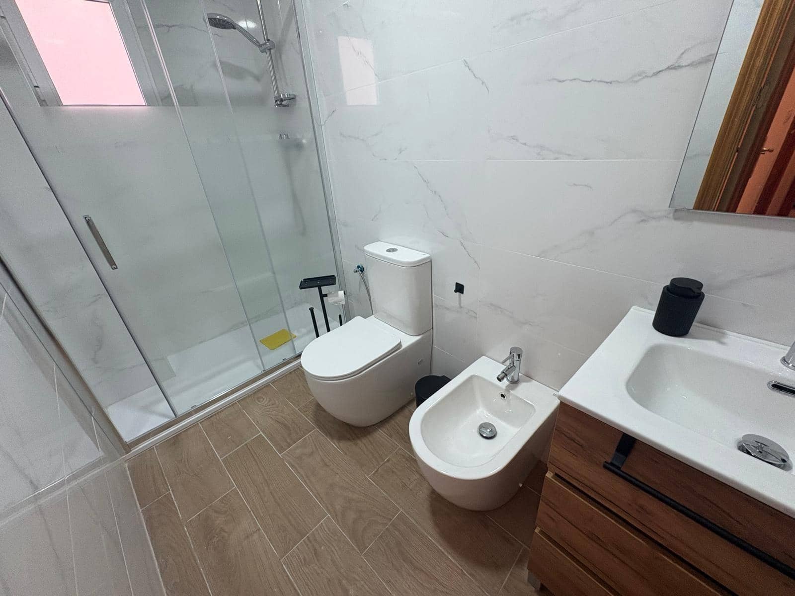 3 soverom Leilighet til leie i Almansa - € 550 (Ref: 9440154)