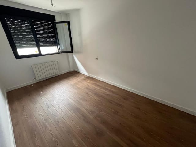 3 quarto Apartamento para venda em Almansa com garagem - 139 000 € (Ref: 9474210)