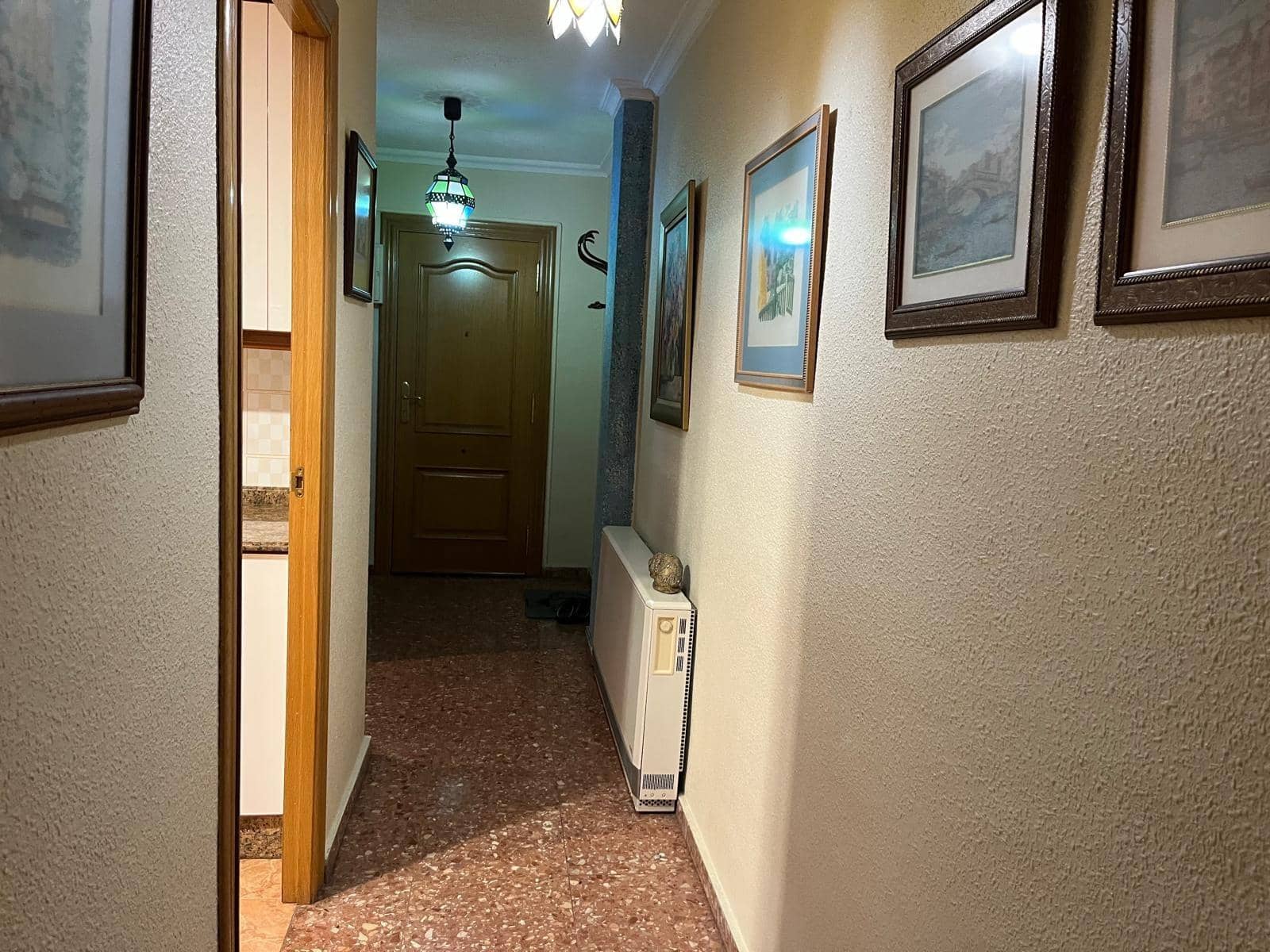3 bedroom Flat for sale in Almansa with garage - € 88,000 (Ref: 9481201)