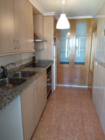 2 slaapkamer Flat te huur in Almansa - € 520 (Ref: 9494660)