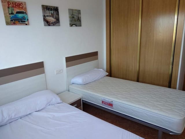 2 slaapkamer Flat te huur in Almansa - € 520 (Ref: 9494660)