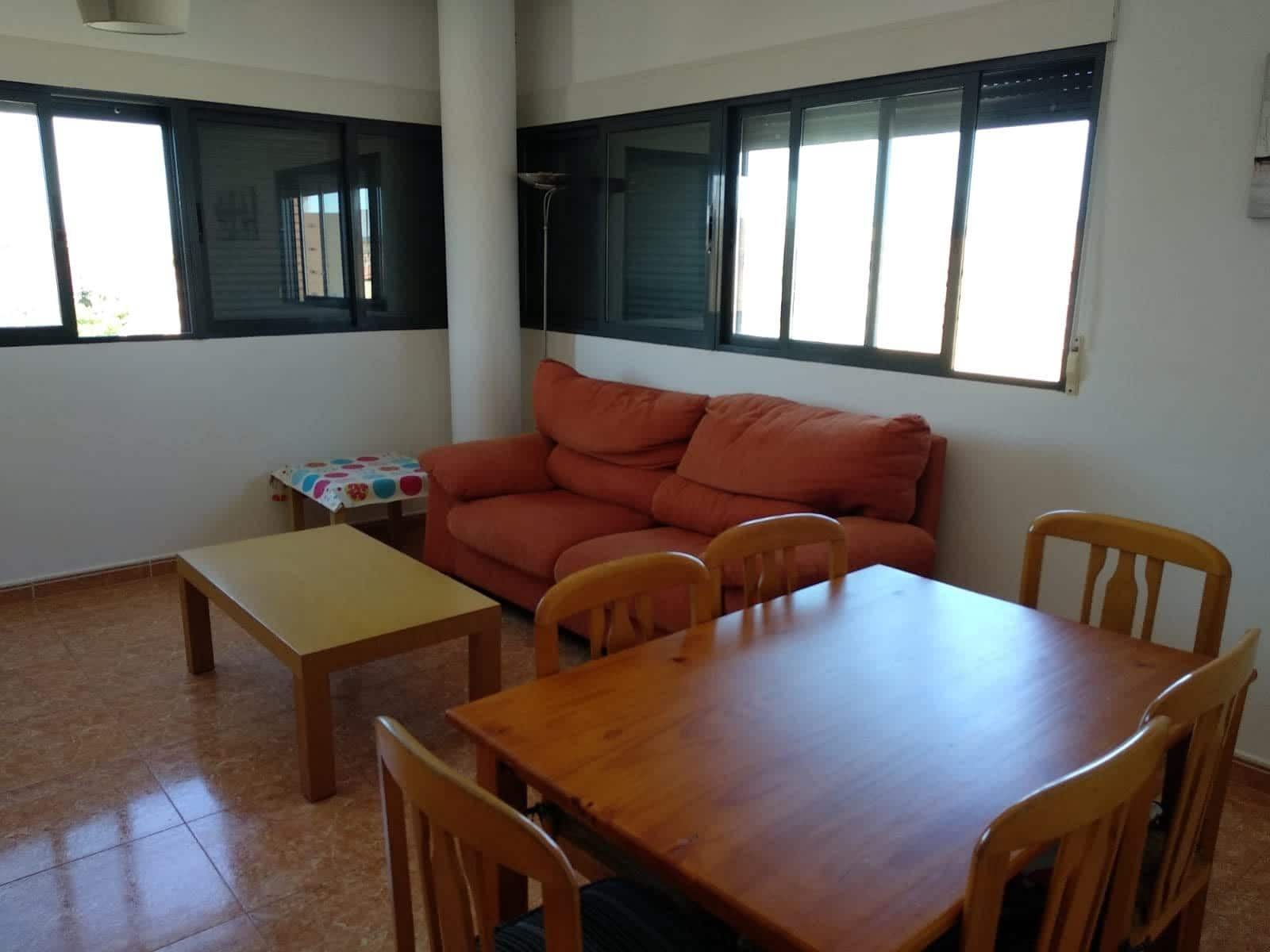 2 slaapkamer Flat te huur in Almansa - € 520 (Ref: 9494660)