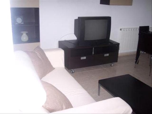 2 Zimmer Wohnung zu vermieten in Almansa - 520 € (Ref: 9504309)