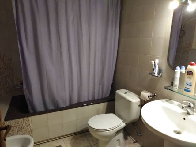 4 quarto Apartamento para venda em Almansa - 95 000 € (Ref: 9518926)