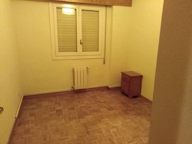 4 quarto Apartamento para venda em Almansa - 95 000 € (Ref: 9518926)