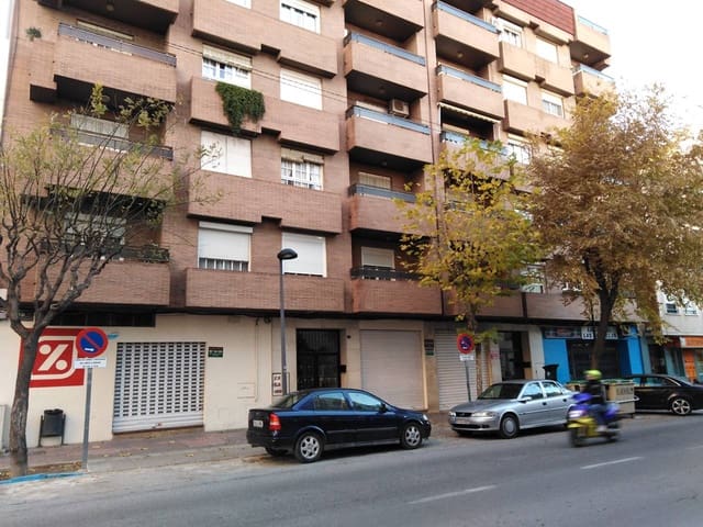 4 quarto Apartamento para venda em Almansa - 95 000 € (Ref: 9518926)