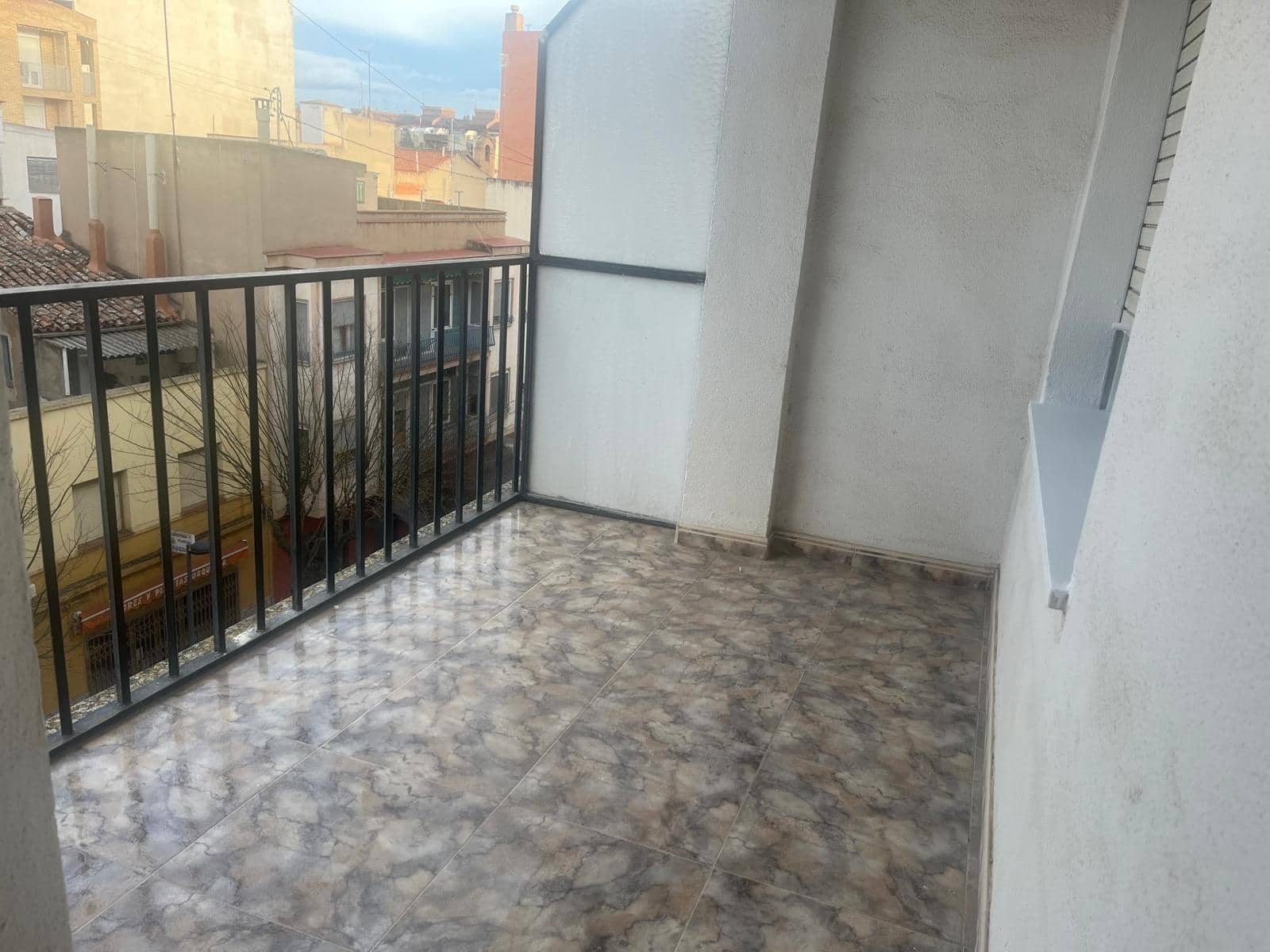 2 sypialnia Mieszkanie do wynajęcia w Almansa - 550 € (Ref: 9530540)