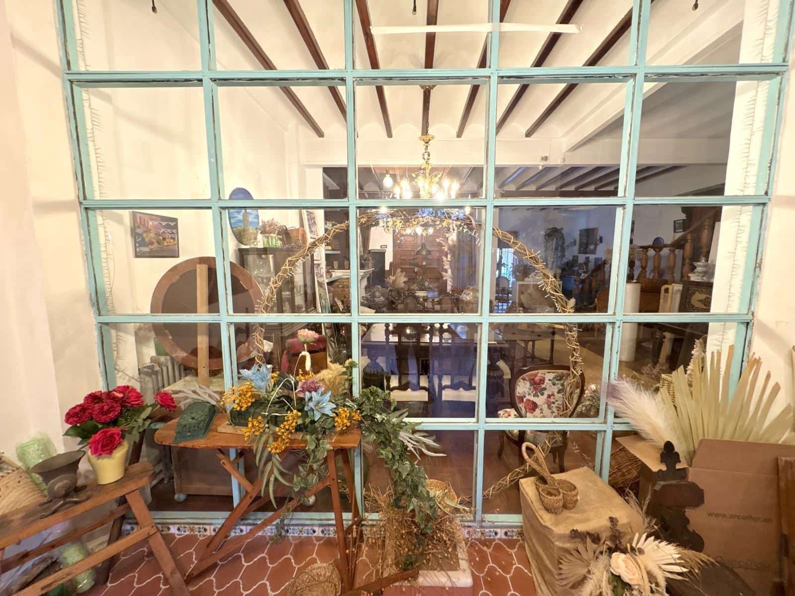 6 bedroom Townhouse for sale in La Font de la Figuera with pool - € 600,000 (Ref: 9530541)