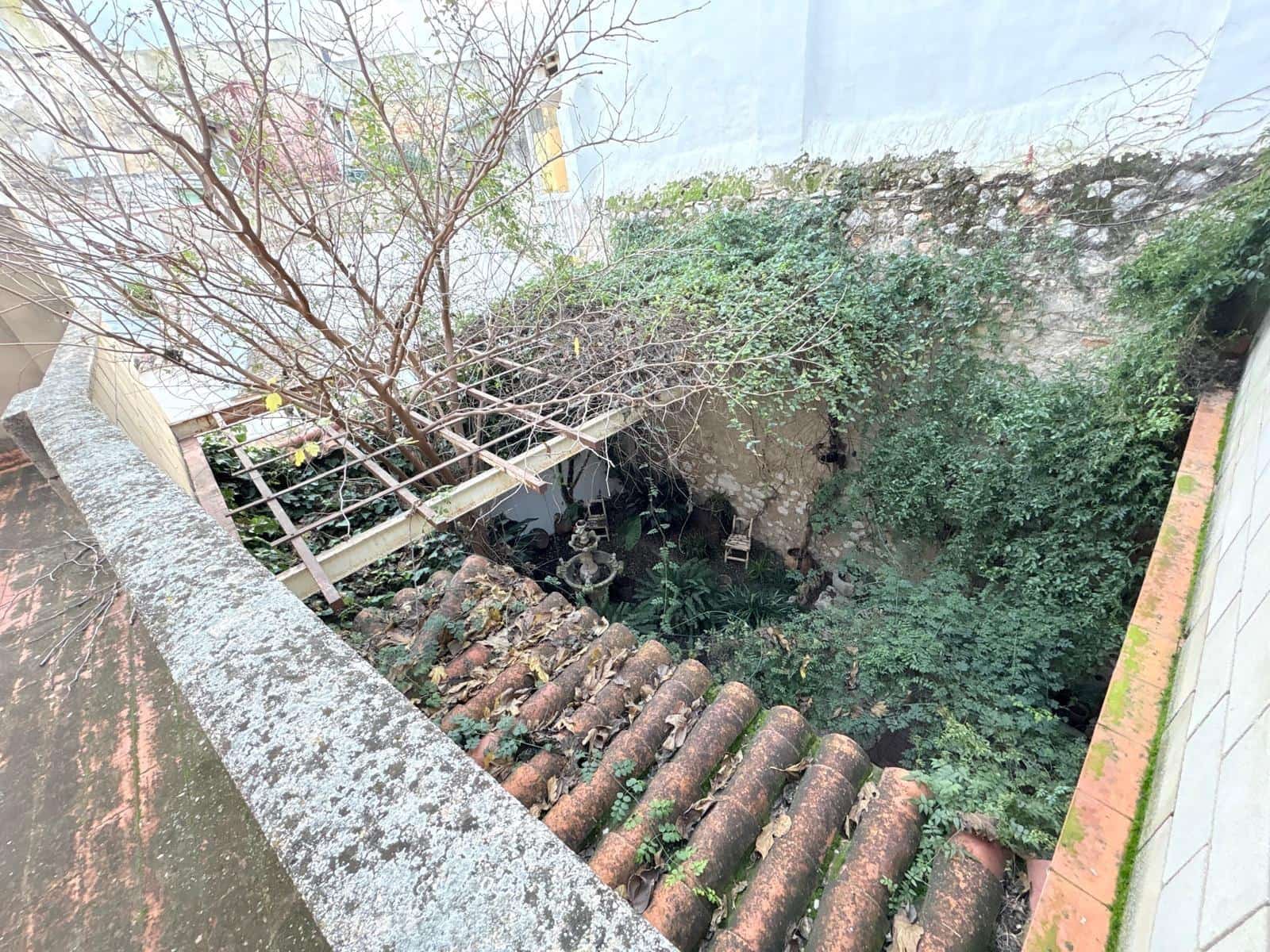 6 bedroom Townhouse for sale in La Font de la Figuera with pool - € 600,000 (Ref: 9530541)