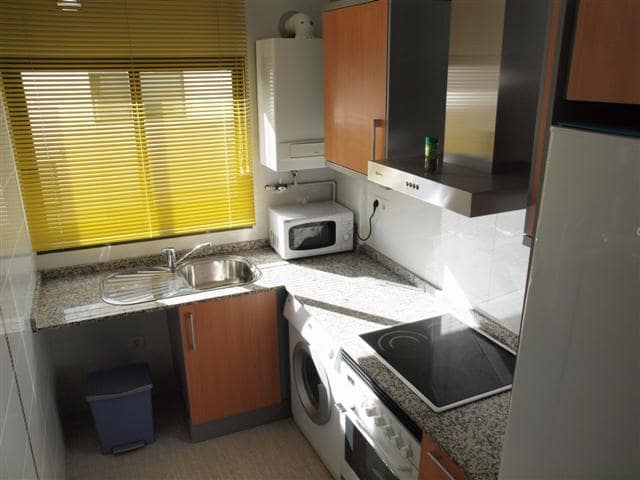 2 bedroom Flat for rent in Almansa - € 490 (Ref: 9541114)