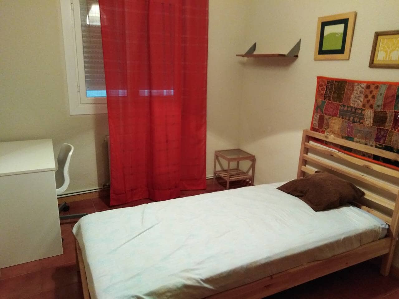 4 slaapkamer Flat te huur in Almansa - € 575 (Ref: 9551519)