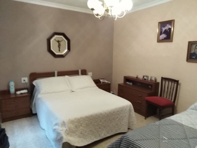 4 Zimmer Apartment zu vermieten in Almansa - 450 € (Ref: 9551522)