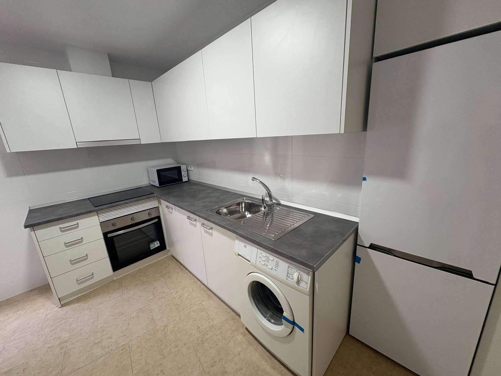 3 makuuhuone Asunto vuokrattavana paikassa Almansa - 475 € (Ref: 9561814)