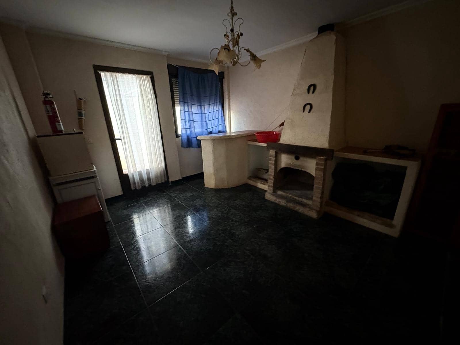 3 soverom Leilighet til salgs i Almansa - € 69 000 (Ref: 9596159)