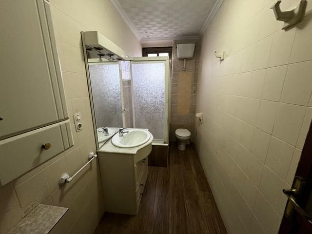 3 soverom Leilighet til salgs i Almansa - € 69 000 (Ref: 9596159)