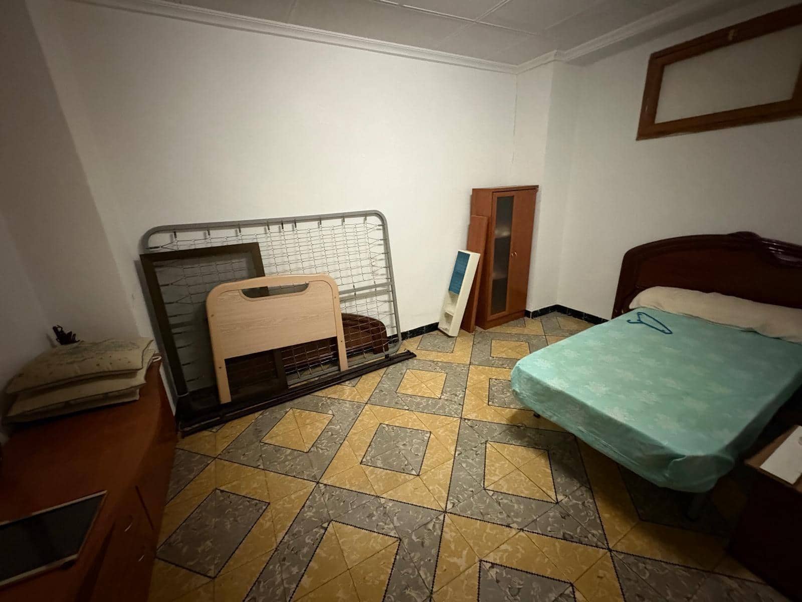 3 soverom Leilighet til salgs i Almansa - € 69 000 (Ref: 9596159)