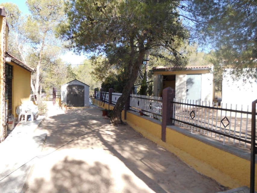 4 camera da letto Villa in vendita in Almansa con garage - 150.000 € (Rif: 9604998)