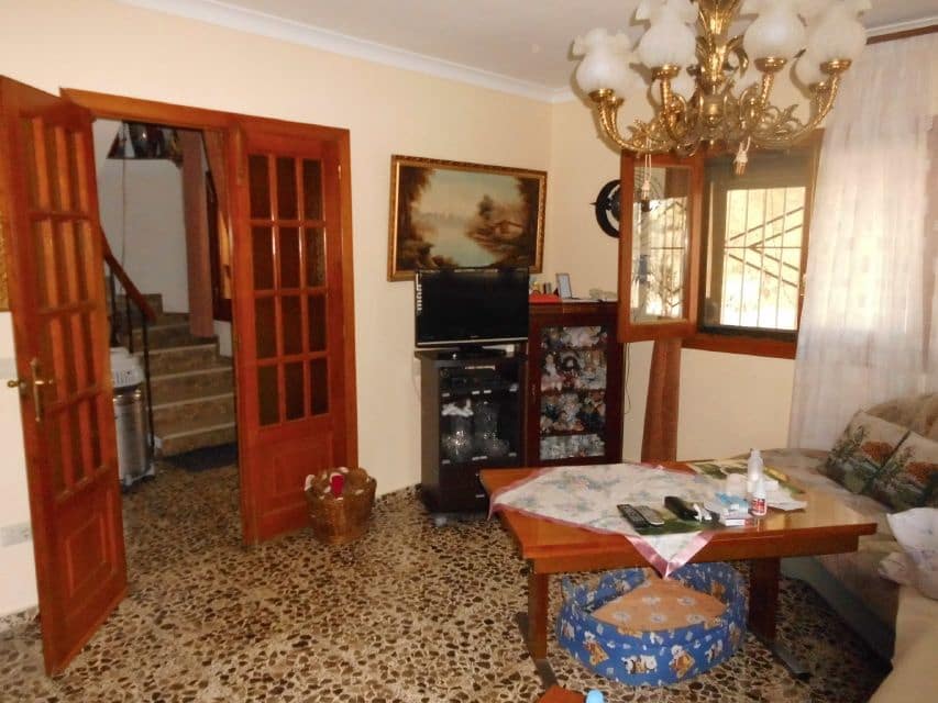 4 camera da letto Villa in vendita in Almansa con garage - 150.000 € (Rif: 9604998)