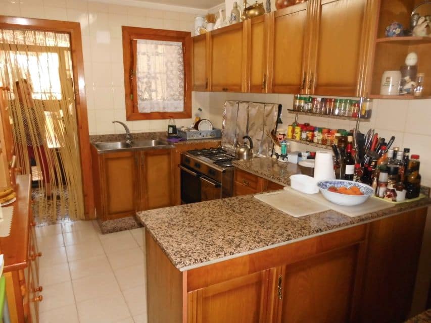 4 camera da letto Villa in vendita in Almansa con garage - 150.000 € (Rif: 9604998)