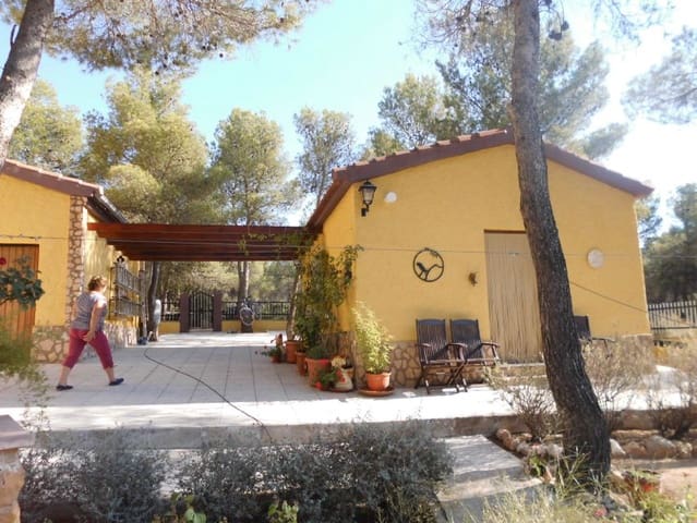 4 camera da letto Villa in vendita in Almansa con garage - 150.000 € (Rif: 9604998)