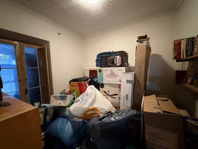 3 soveværelse Lejlighed til salg i Almansa - € 68.000 (Ref: 9619241)