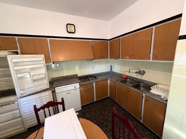 3 soveværelse Lejlighed til salg i Almansa - € 68.000 (Ref: 9619241)