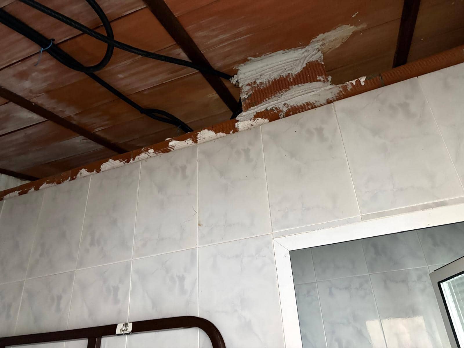 Piso de 3 habitaciones en Almansa en venta - 68.000 € (Ref: 9619242)