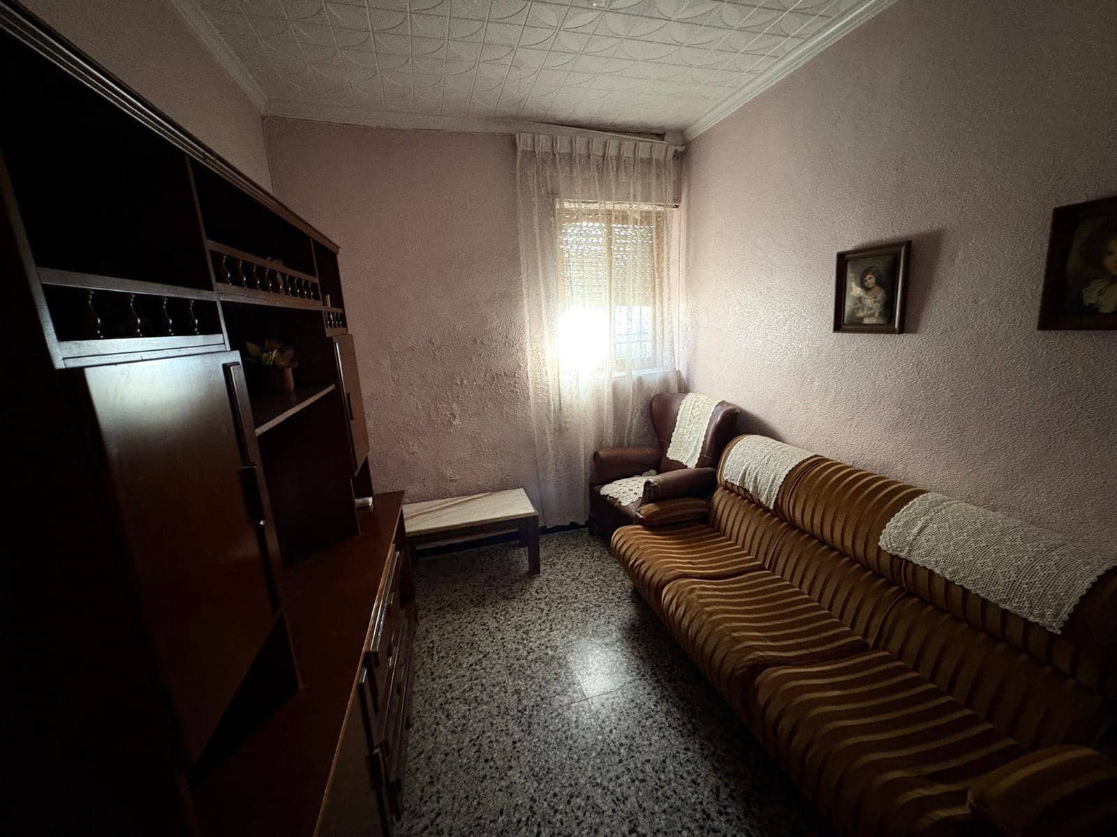 Piso de 3 habitaciones en Almansa en venta - 68.000 € (Ref: 9619242)