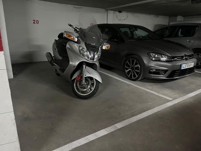 Garaje en Almansa en venta - 10.000 € (Ref: 9629992)