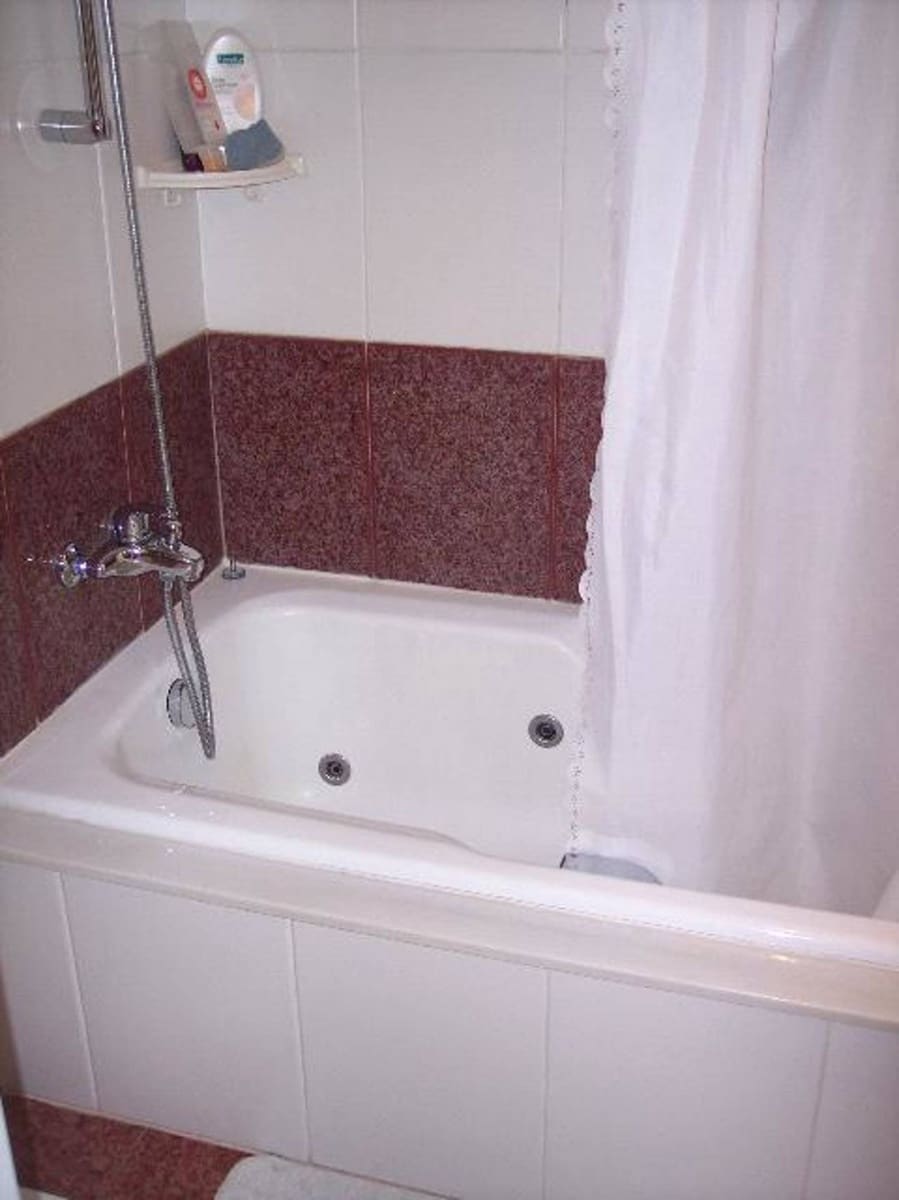 4 chambre Appartement à vendre à Almansa avec garage - 148 000 € (Ref: 9648140)