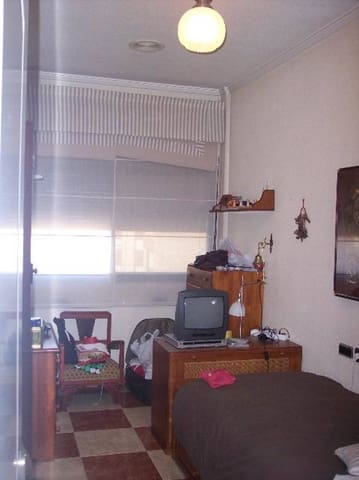 4 chambre Appartement à vendre à Almansa avec garage - 148 000 € (Ref: 9648140)