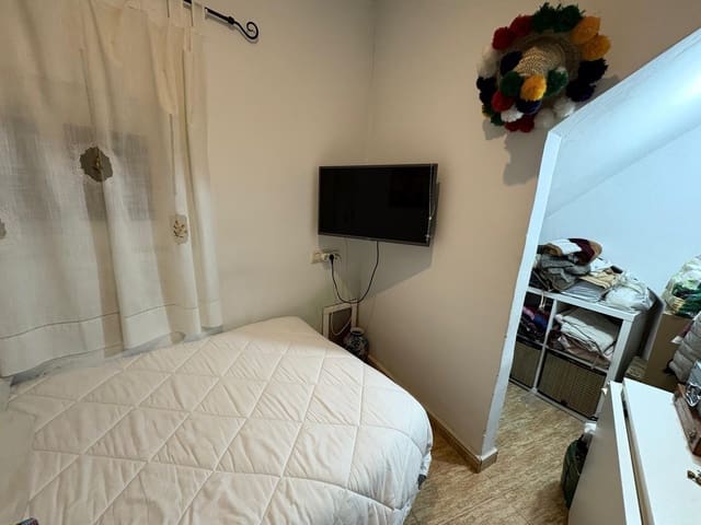 8 soveværelse Byhus til salg i Alpera - € 250.000 (Ref: 9650389)