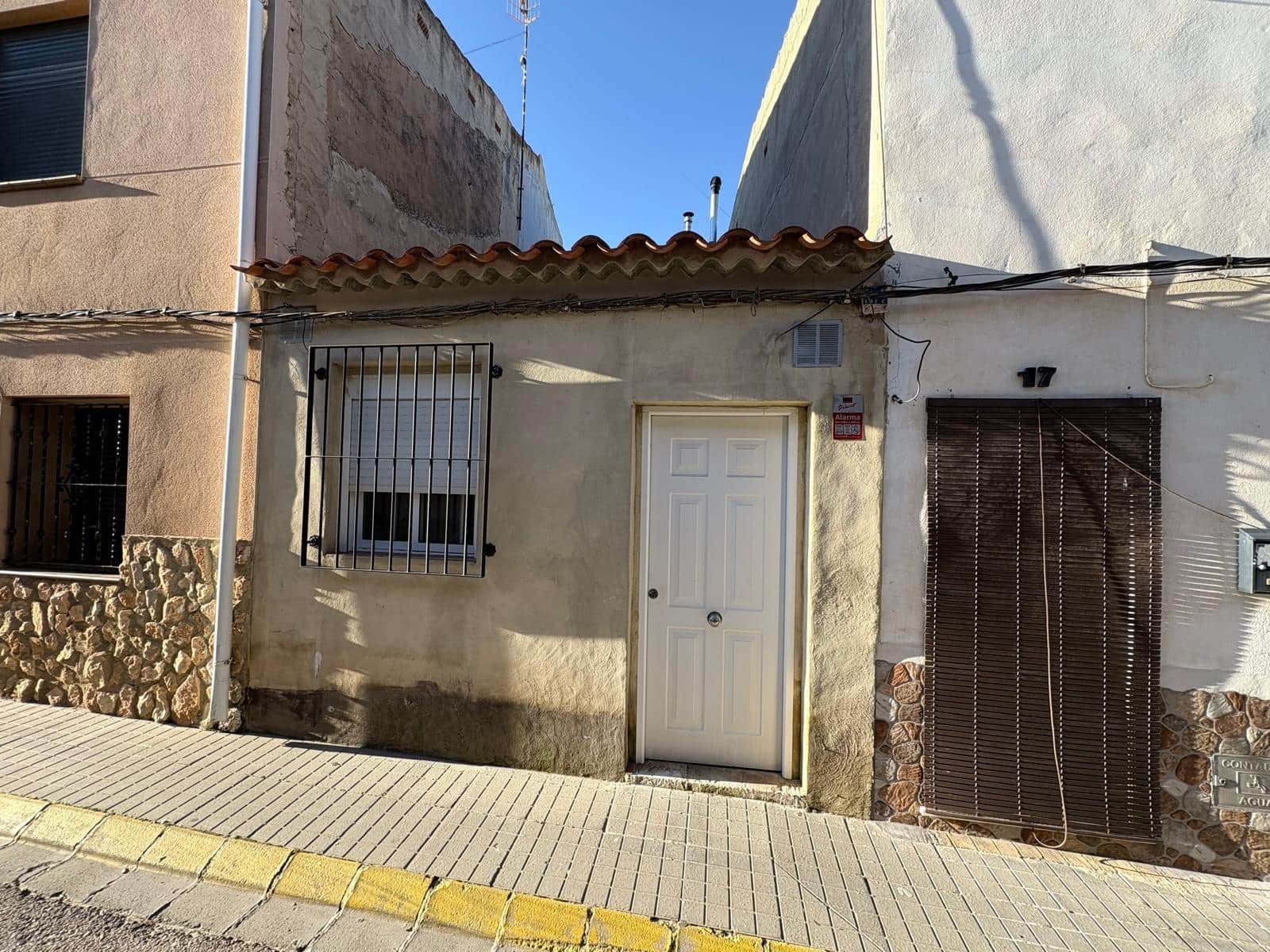 8 soveværelse Byhus til salg i Alpera - € 250.000 (Ref: 9650389)