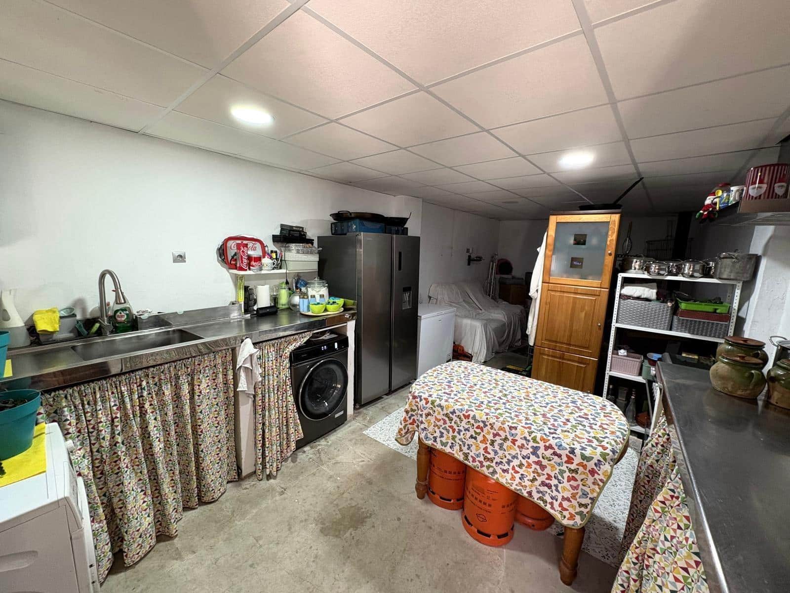 8 soveværelse Byhus til salg i Alpera - € 250.000 (Ref: 9650389)