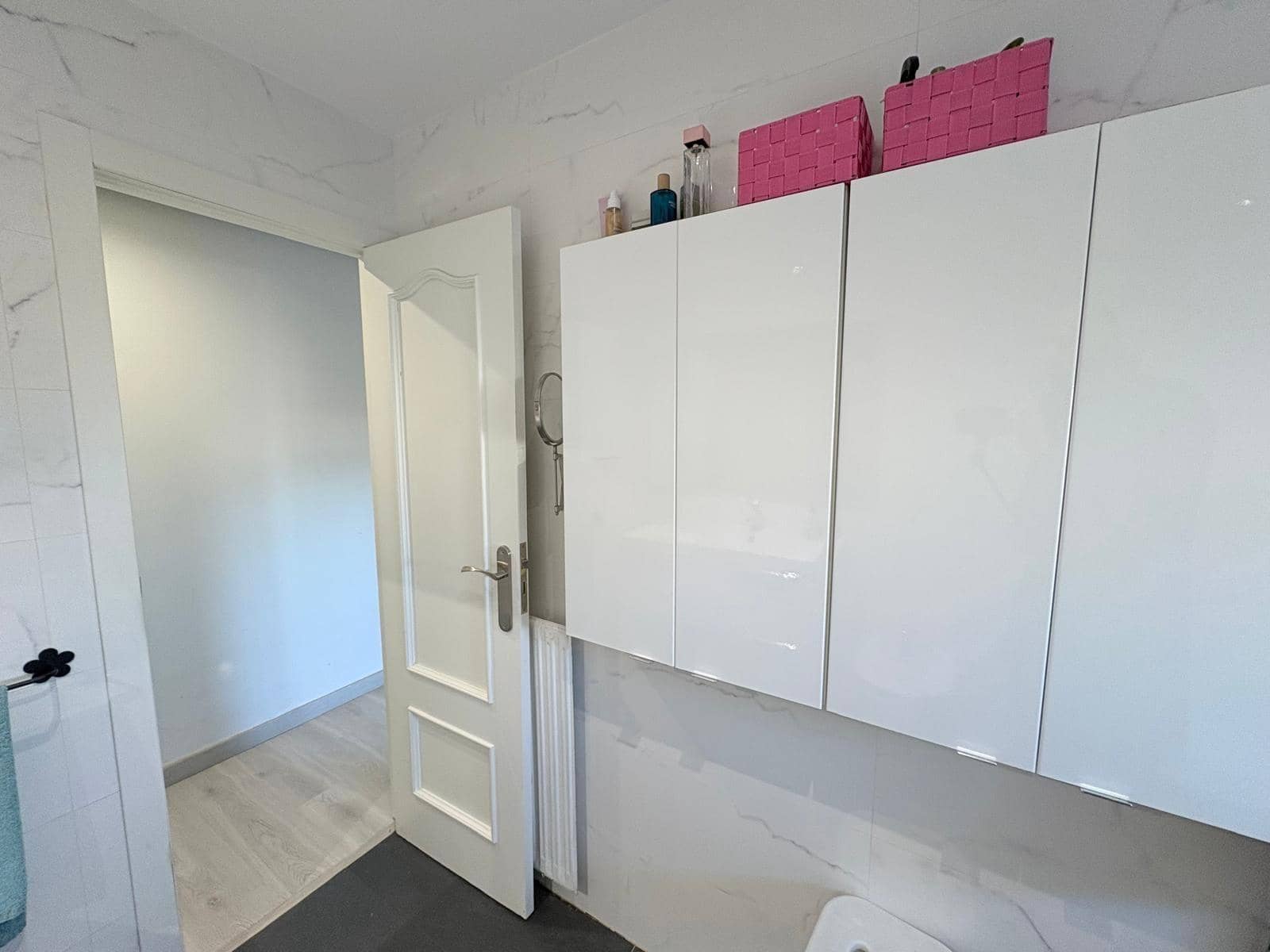 Piso de 3 habitaciones en Almansa en venta con garaje - 160.000 € (Ref: 9652021)